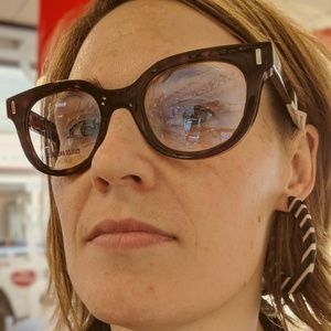 Meet your Posher, Christiana